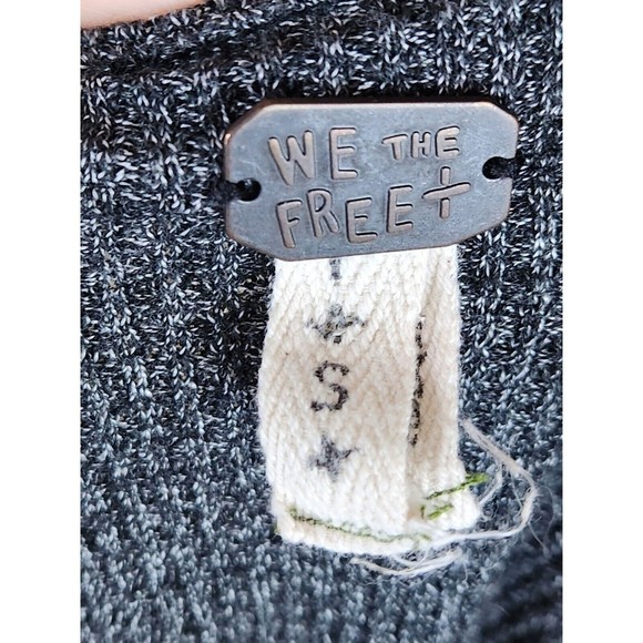 Free People We The Free Grey Blossom Waffle Knit Thermal Top Boho Hippi Size S - Picture 6 of 12
